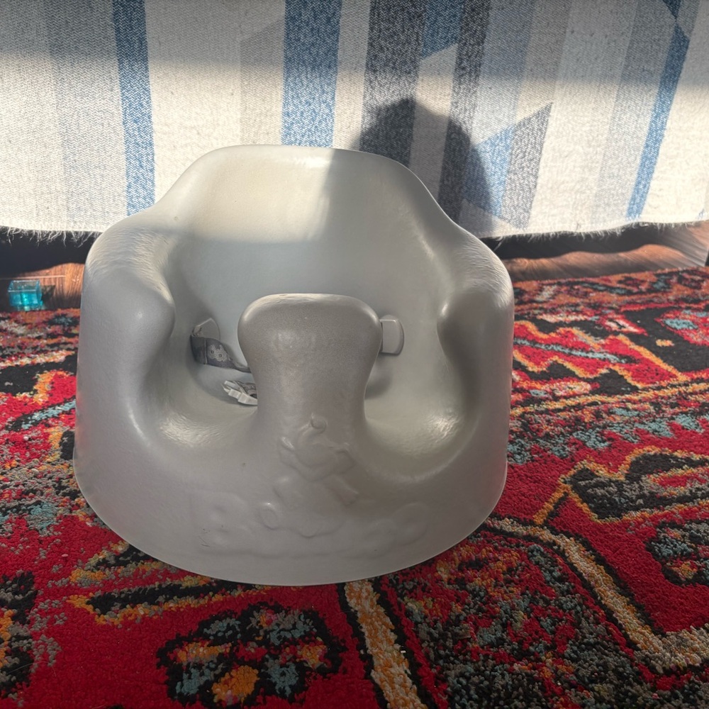 Gray Floor Seat